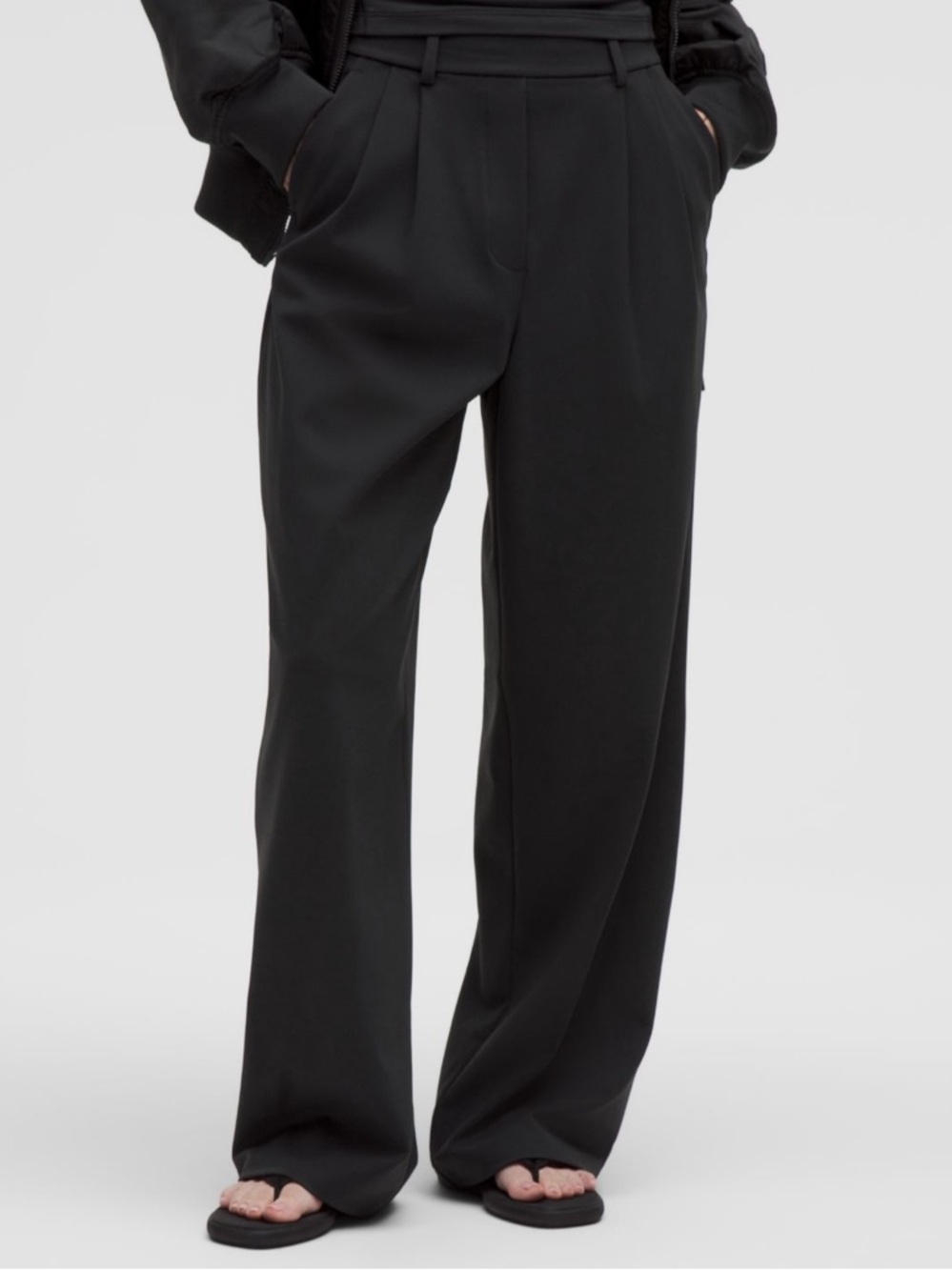 Lululemon Daydrift Pants Short
